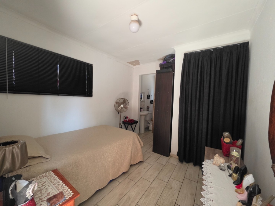 3 Bedroom Property for Sale in Roodia Free State